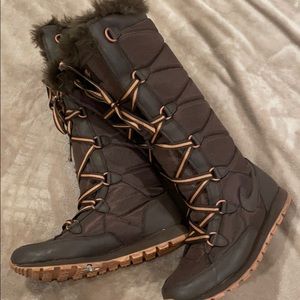 Nike Winter Boots